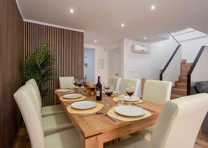 Villamia 토레몰리노스